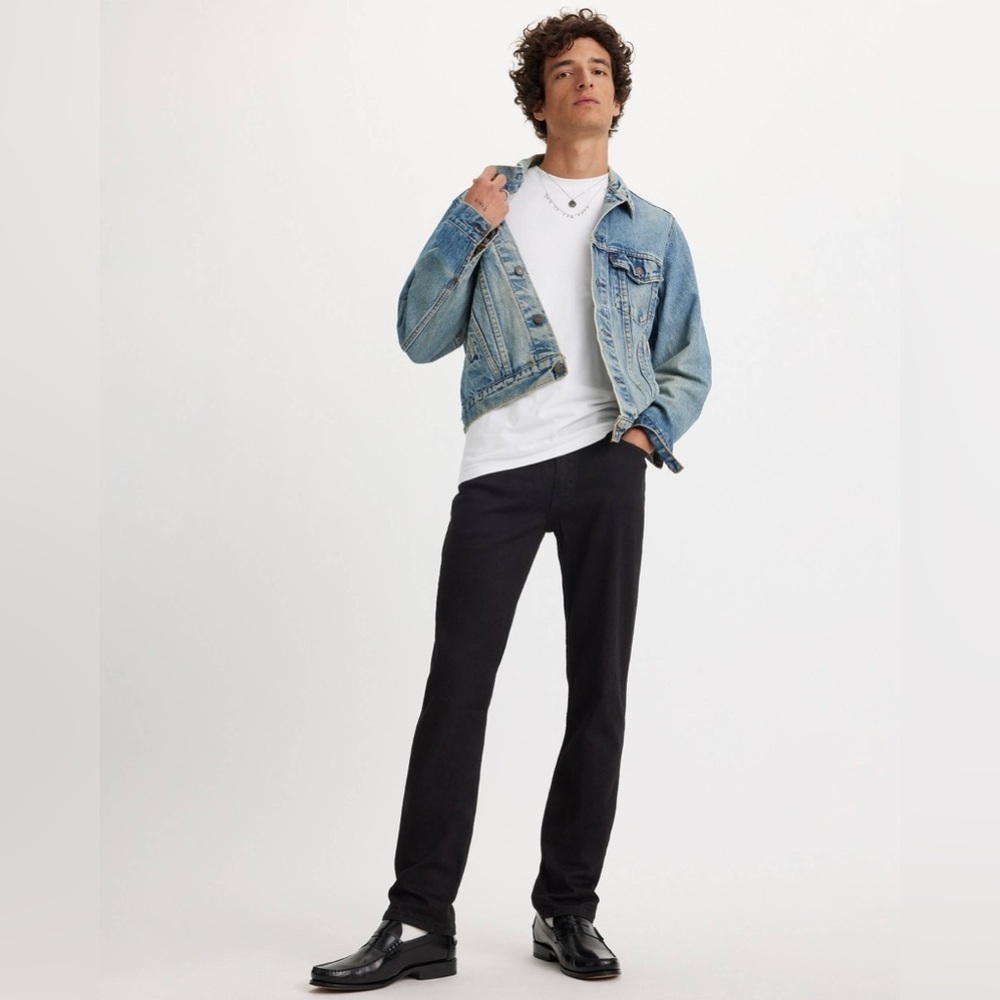 Levi’s 511 Slim Fit Jeans